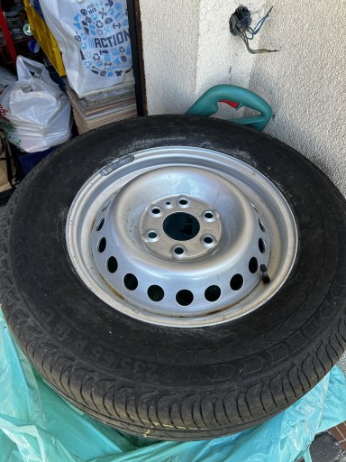 Zdjęcie oferty: Iveco daily (felgi stalowe z oponami) 235/65 r16c