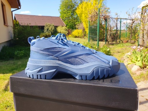 Zdjęcie oferty: Damskie buty Reebok x Cardi B, limitowane, GW9310,