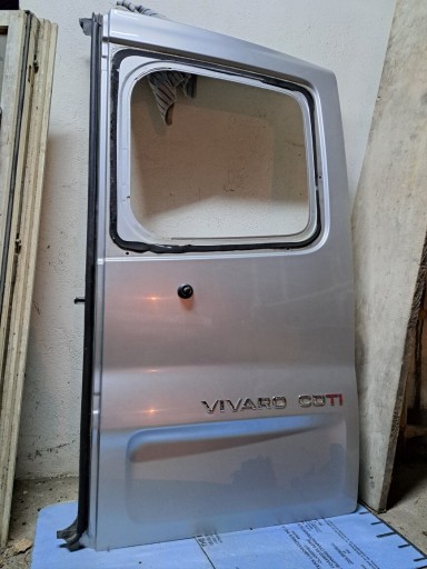 Zdjęcie oferty: Drzwi prawe tylne Opel Vivaro