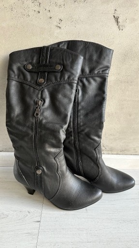 Zdjęcie oferty: Czarne kozaki na obcasie buty zimowe damskie 