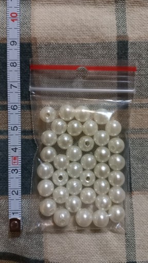Zdjęcie oferty: perełki białe koraliki 8 mm