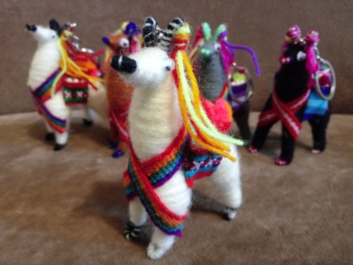 Zdjęcie oferty: Lama alpaka, breloczek duży, Peru, handmade