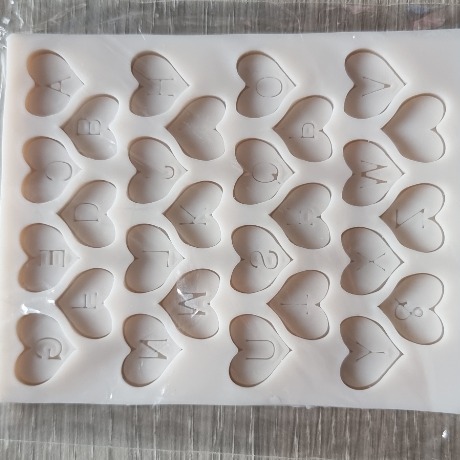 Zdjęcie oferty: Foremka silikonowa alfabet serca litery love 