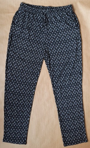 Zdjęcie oferty: spodnie z nadrukiem firmy H&M rozmiar M