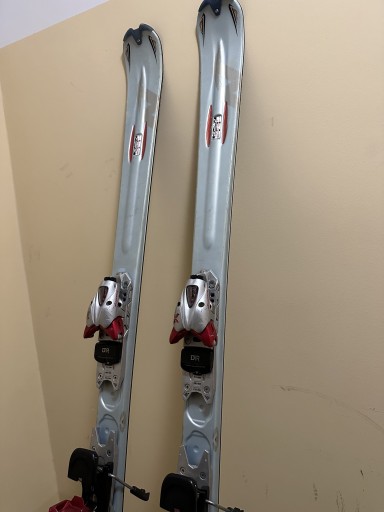 Zdjęcie oferty: Narty NORDICA Beast 69 SLE 155cm