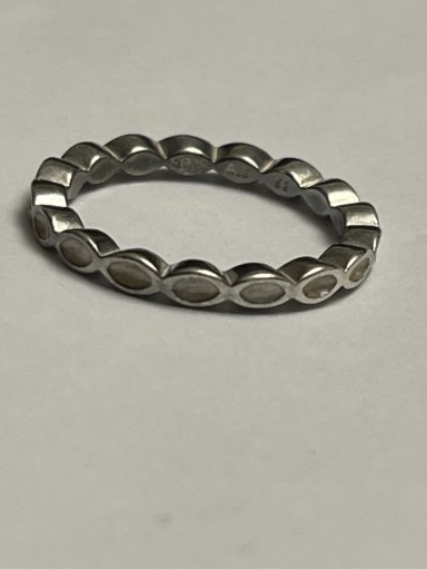 Zdjęcie oferty: Pandora oryginał pierścionek biała emalia 58