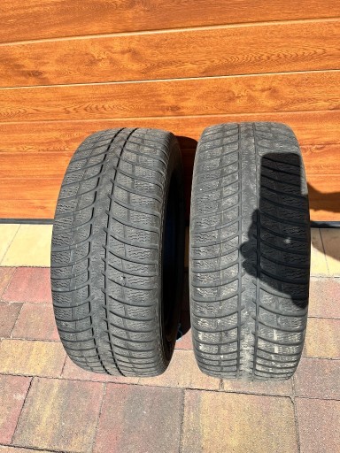 Zdjęcie oferty: 2 Opony zima Kumho I'Zen KW23 235/60R16 100H 6,5m