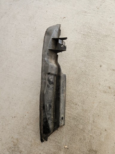 Zdjęcie oferty: Osłona błotna błotnika vw passat b5 fl prawa