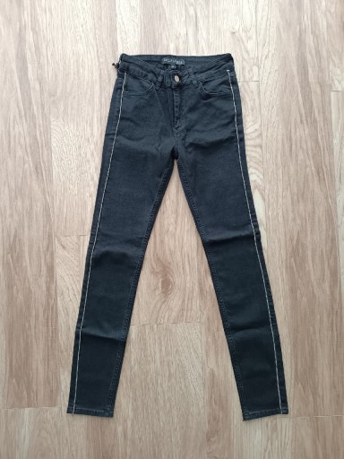 Zdjęcie oferty: Czarne spodnie jeansy rurki z lampasami 34 skinny