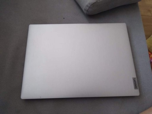 Zdjęcie oferty: Laptop Lenovo ideapad 3