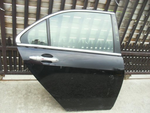Zdjęcie oferty: Drzwi Honda ACORD prawy tył czarne