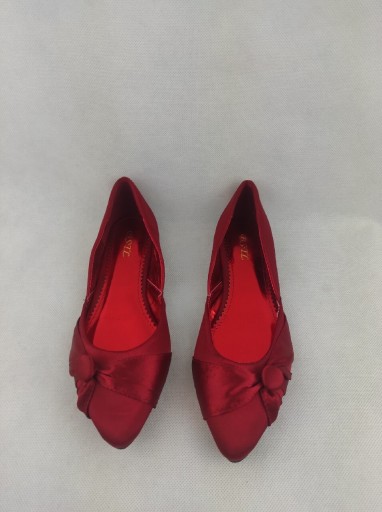 Zdjęcie oferty: NOWE Damskie czerwone baleriny rozmiar 39