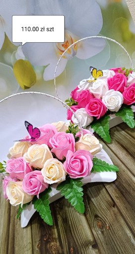 Zdjęcie oferty: Kompozycje z kwiatów mydlanych z podświetleniem 