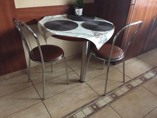 Zdjęcie oferty: Krzesła kuchenne tapicerowane