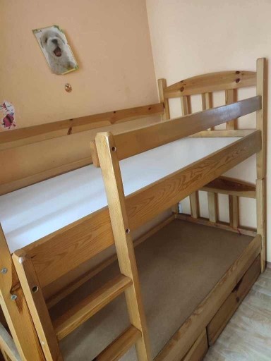Zdjęcie oferty: Łóżko piętrowe drewniane