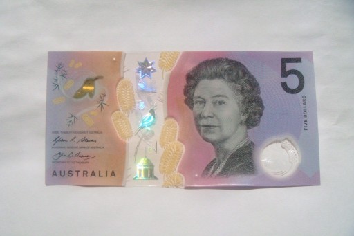 Zdjęcie oferty: Banknot Australia 5 Dolarów 2016 r.