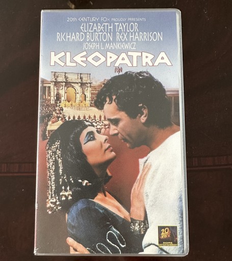 Zdjęcie oferty: Kleopatra - 2 części na VHS