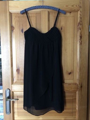 Zdjęcie oferty: Sukienka czarna C&A rozmiar 34/XS