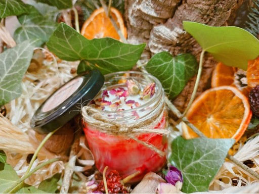 Zdjęcie oferty: Świeca Sojowa o zapachu róży z lilią 