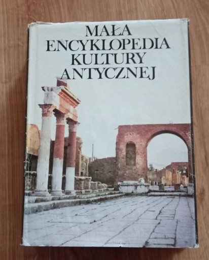 Zdjęcie oferty: MAŁA ENCYKLOPEDIA KULTURY ANTYCZNEJ 1990 stan BDB