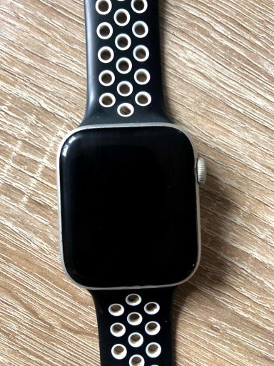 Zdjęcie oferty: Apple Watch Series 5 Nike 