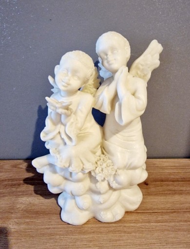 Zdjęcie oferty: Figurka dwa anioły aniołki z alabastru alabastrowa
