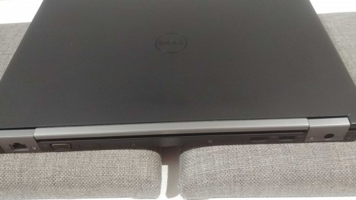 Zdjęcie oferty: Sprzedam biznesowy laptop Dell Latitude E5470 core