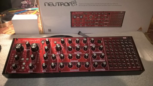 Zdjęcie oferty: Behringer Neutron