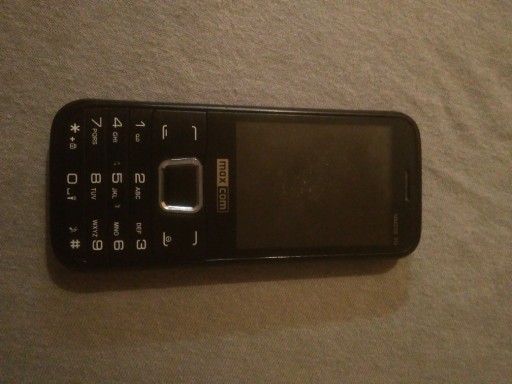 Zdjęcie oferty: maxCom MM238 3G telefon 238 
