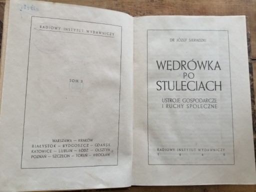 Zdjęcie oferty: Stara książka WĘDRÓWKA PO STULECIACH