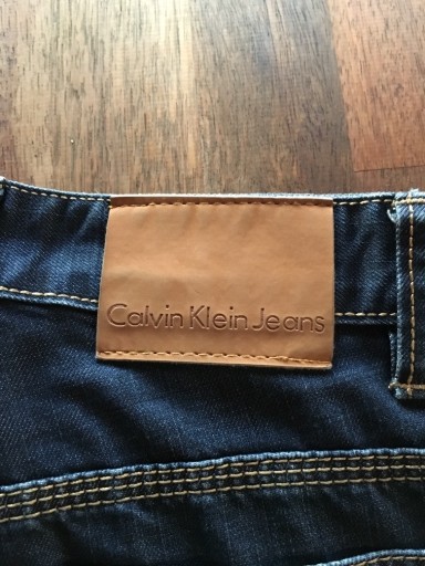 Zdjęcie oferty: Jeansy Calvin Klein 