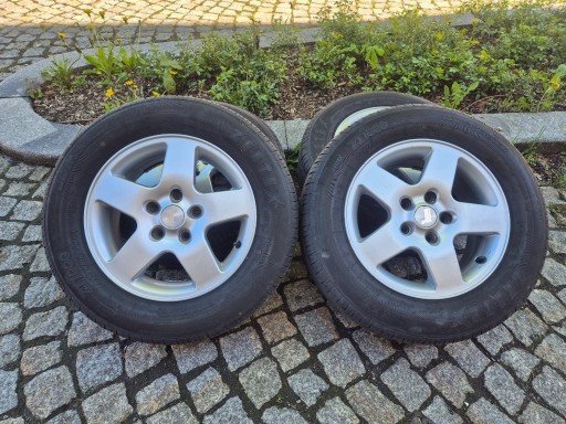 Zdjęcie oferty: Koła opony letnie Rondel 5x112 205/65/15 6,5mm BDB VW AUDI