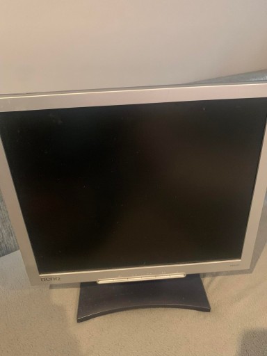 Zdjęcie oferty: Monitor Benq FP91G+ 19cali