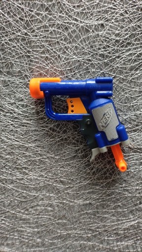 Zdjęcie oferty: Nerf Jolt pistolet na strzałki