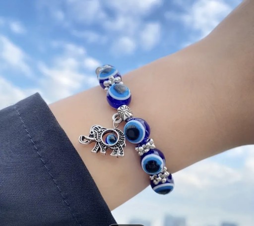 Zdjęcie oferty: Bransoletka amulet niebieskie oko Dzień Kobiet 