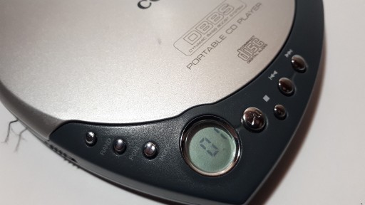 Zdjęcie oferty: discman COBY cx-cd116 ze słuchawkami jak nowy