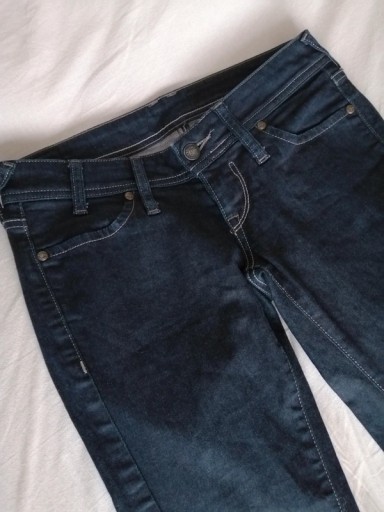 Zdjęcie oferty: Spodnie jeansowe damskie