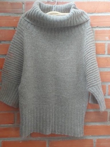 Zdjęcie oferty: Sweter golf moher wool ITALY j. nowy rozm.S-M