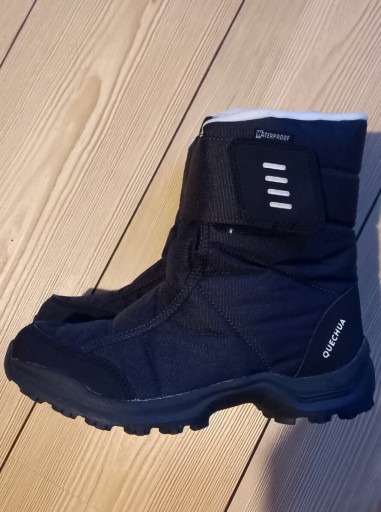 Zdjęcie oferty: Buty dziecięce zimowe kozaki rozmiar 37