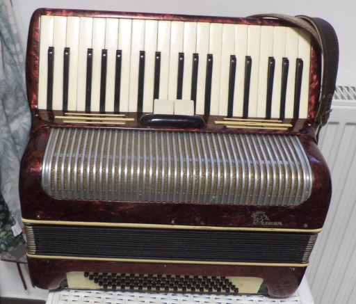 Zdjęcie oferty: Akordeon  96 basów