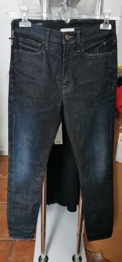 Zdjęcie oferty: Spodnie jeansowe ciemne 