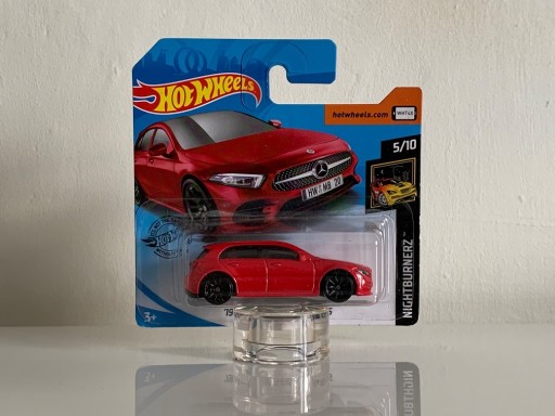 Zdjęcie oferty: Hot Wheels ’19 Mercedes-Benz A-Class