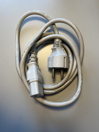 Zdjęcie oferty: Kabel zasilający do komputera / monitora