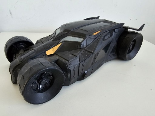 Zdjęcie oferty: Spin Master Batman Batmobil dla figurek 30 cm