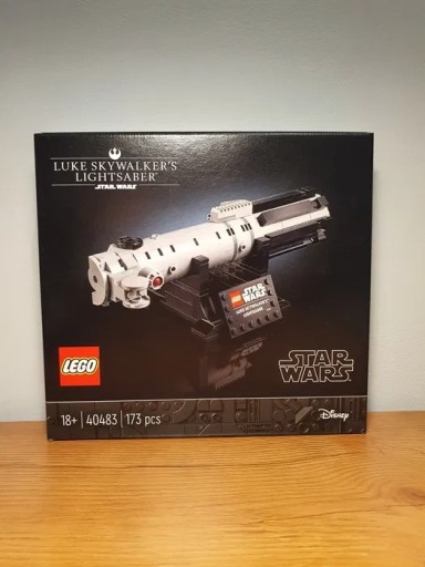 Zdjęcie oferty: Nowe Lego Star Wars 40483 Miecz Świetlny Luke'a Sk