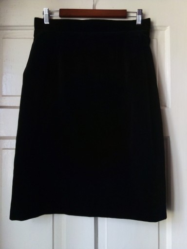 Zdjęcie oferty: czarna aksamitna spódnica midi vintage 80s