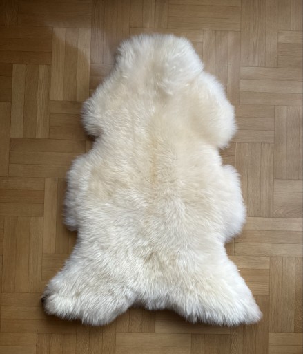 Zdjęcie oferty: Naturalna Owcza skóra XXL – kremowa, puszysta, gęste runo