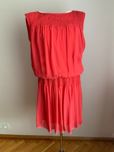 Zdjęcie oferty: NOWA różowa sukienka CREAM obniżona talia 44
