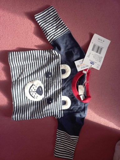 Zdjęcie oferty: ubranko bluzka sweterek dla niemowlaka 50cm