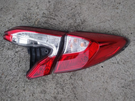 Zdjęcie oferty: Lampa tylna prawa kompletna Toyota CHR
